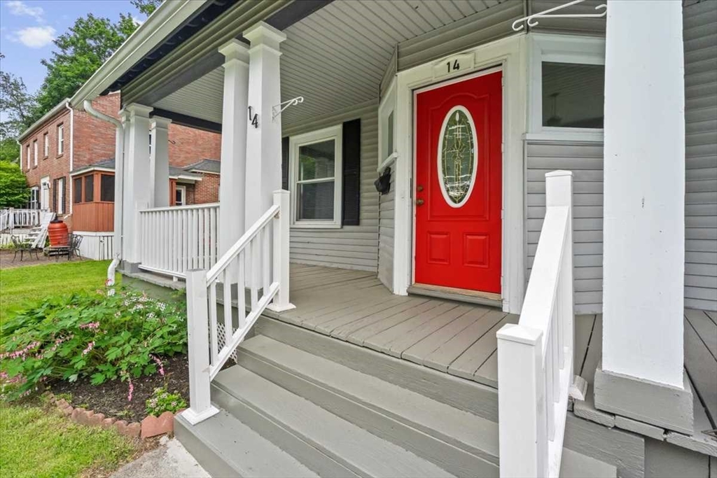 14 St Elmo Road Worcester, MA 01602 - Photo 3 of 42