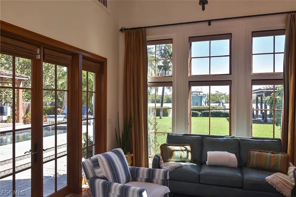 $6,900,000 | 16611 Captiva Drive, Captiva, FL 33924