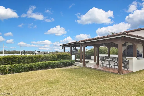 $6,900,000 | 16611 Captiva Drive, Captiva, FL 33924
