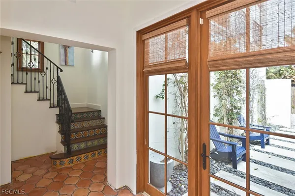 $6,900,000 | 16611 Captiva Drive, Captiva, FL 33924