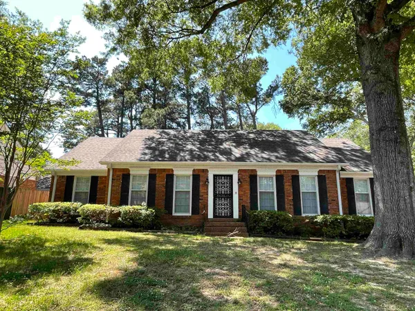 $379,900 | 379 McElroy Road, Memphis, TN 38120