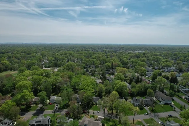 $1,248,880 | 820 East Broad Street, Westfield, NJ 07090