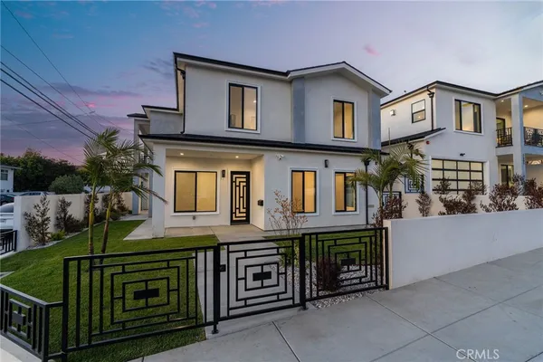 $2,395,000 | 2500 Phelan Lane, Redondo Beach, CA 90278
