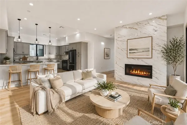 $2,395,000 | 2500 Phelan Lane, Redondo Beach, CA 90278
