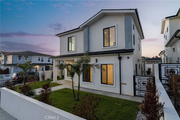 $2,395,000 | 2500 Phelan Lane, Redondo Beach, CA 90278