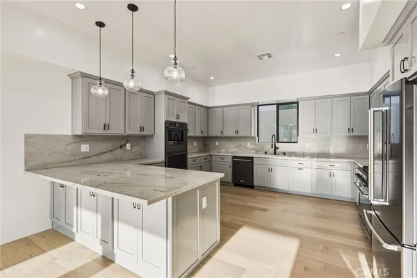 $2,395,000 | 2500 Phelan Lane, Redondo Beach, CA 90278