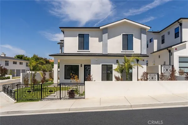 $2,395,000 | 2500 Phelan Lane, Redondo Beach, CA 90278