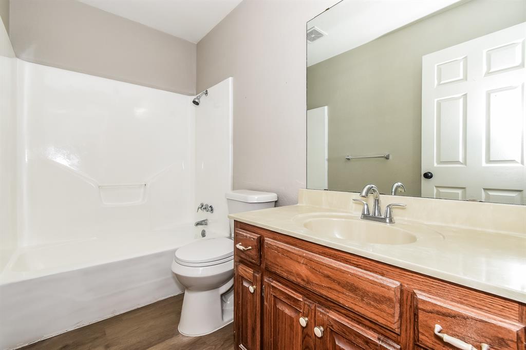 320 33rd Street Southwest Paris, TX 75460 - Photo 14 of 21