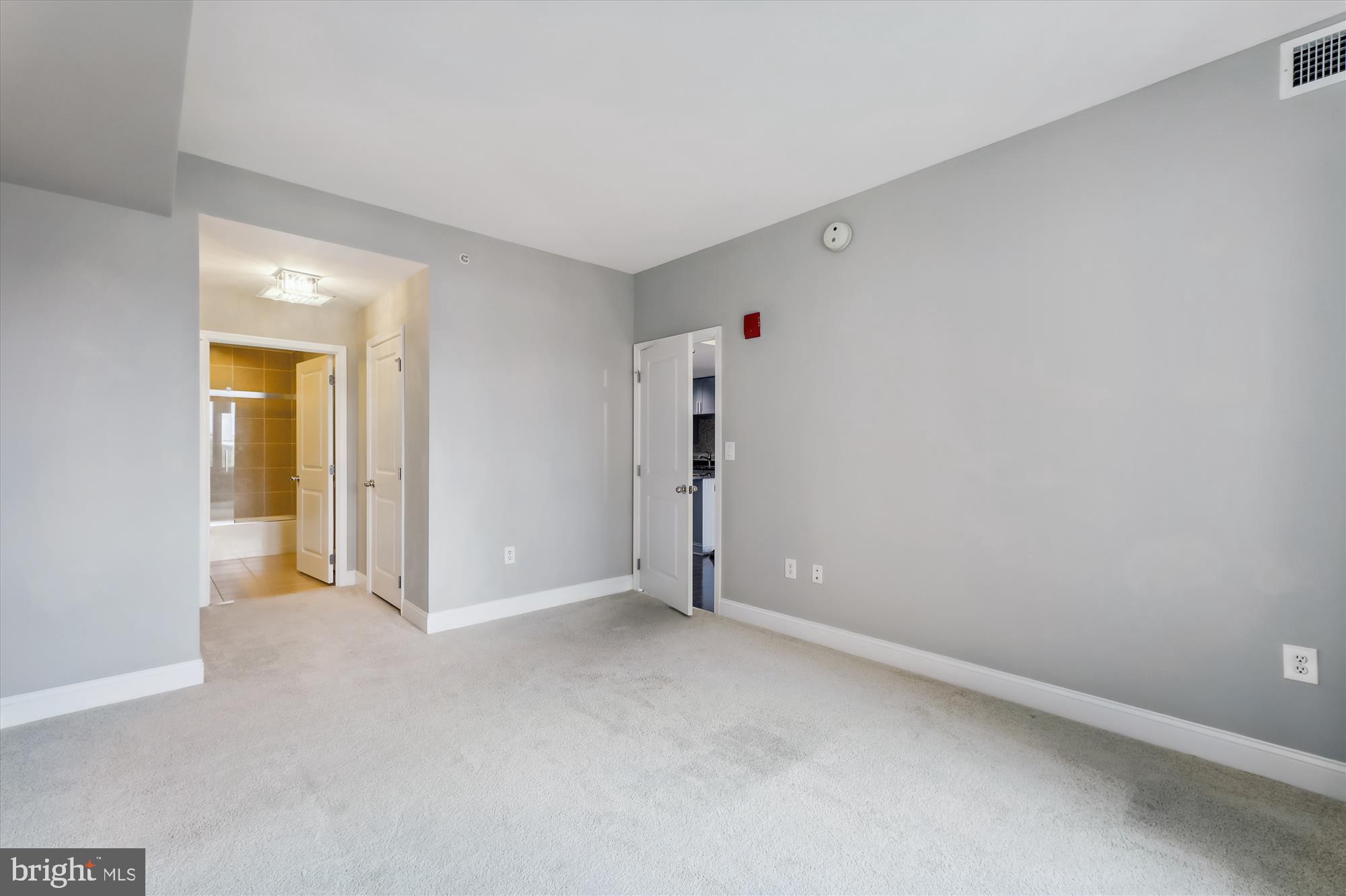 155 Potomac Passage, Unit 718 National Harbor, MD 20745 - Photo 15 of 52 Bedroom2