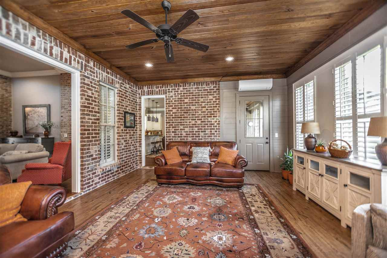 227 South Woodcreek Road Madison, MS 39110 - Photo 14 of 39 Photo 14