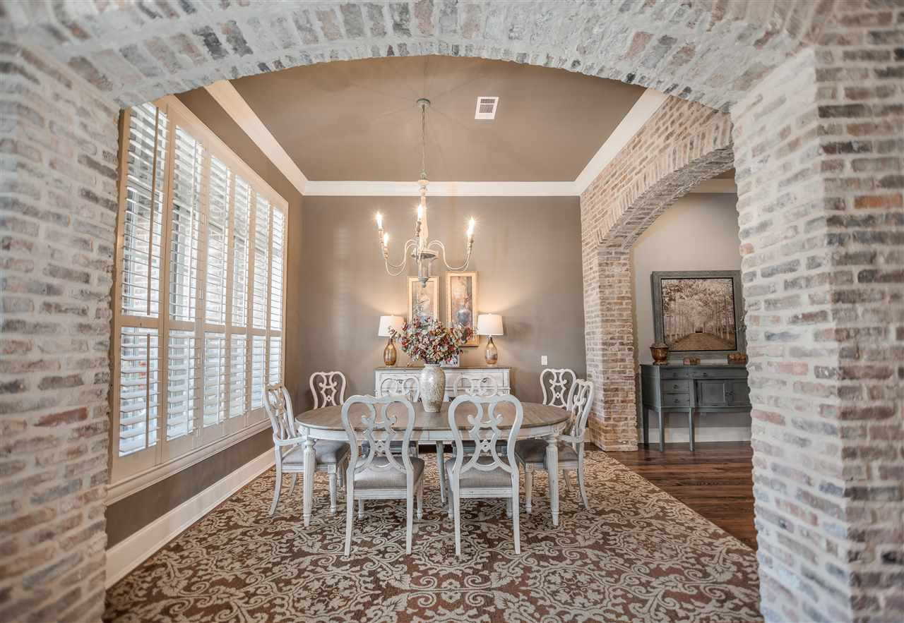 227 South Woodcreek Road Madison, MS 39110 - Photo 4 of 39 Photo 4
