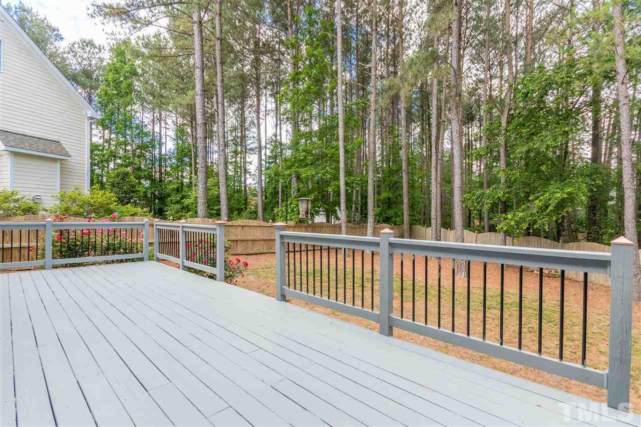108 Rushing Breeze Court Apex, NC 27502 - Photo 5 of 26 Gallery Image 5