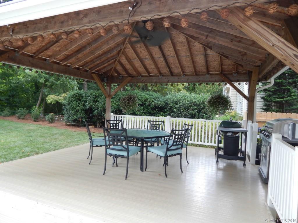 8422 Brentfield Road Huntersville, NC 28078 - Photo 3 of 23 Gallery Image 3