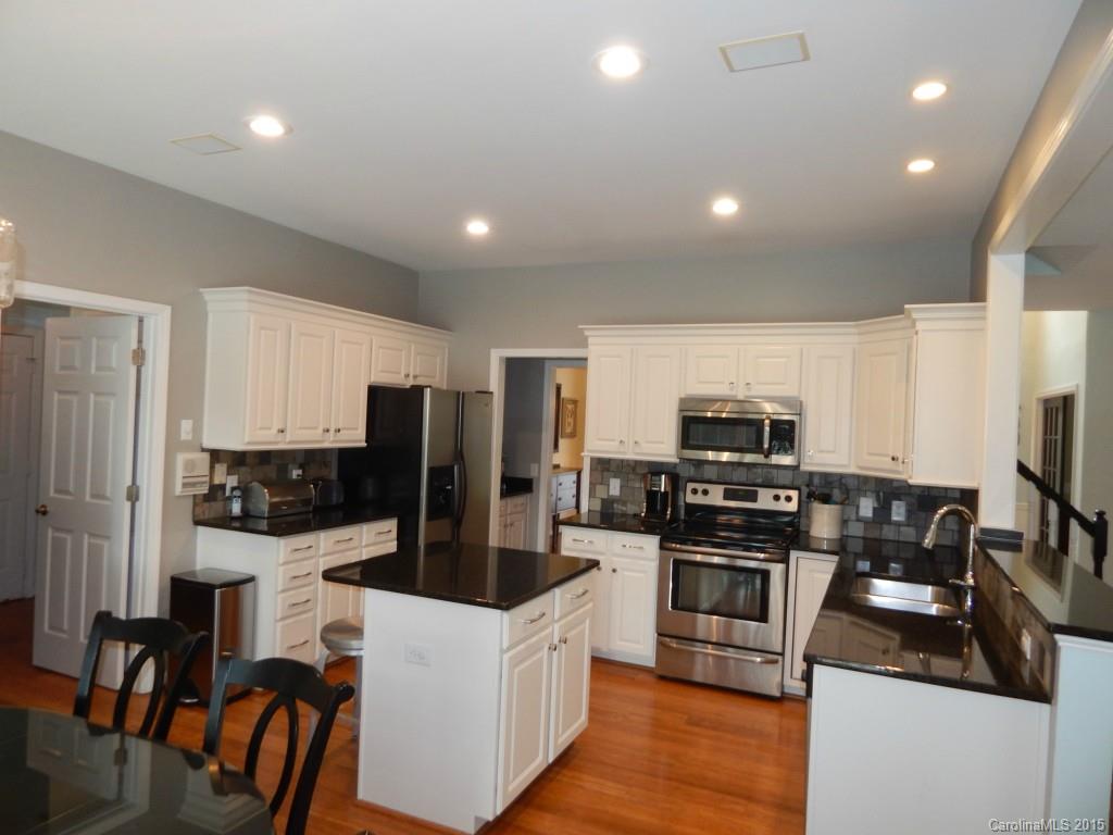 8422 Brentfield Road Huntersville, NC 28078 - Photo 7 of 23 Gallery Image 7