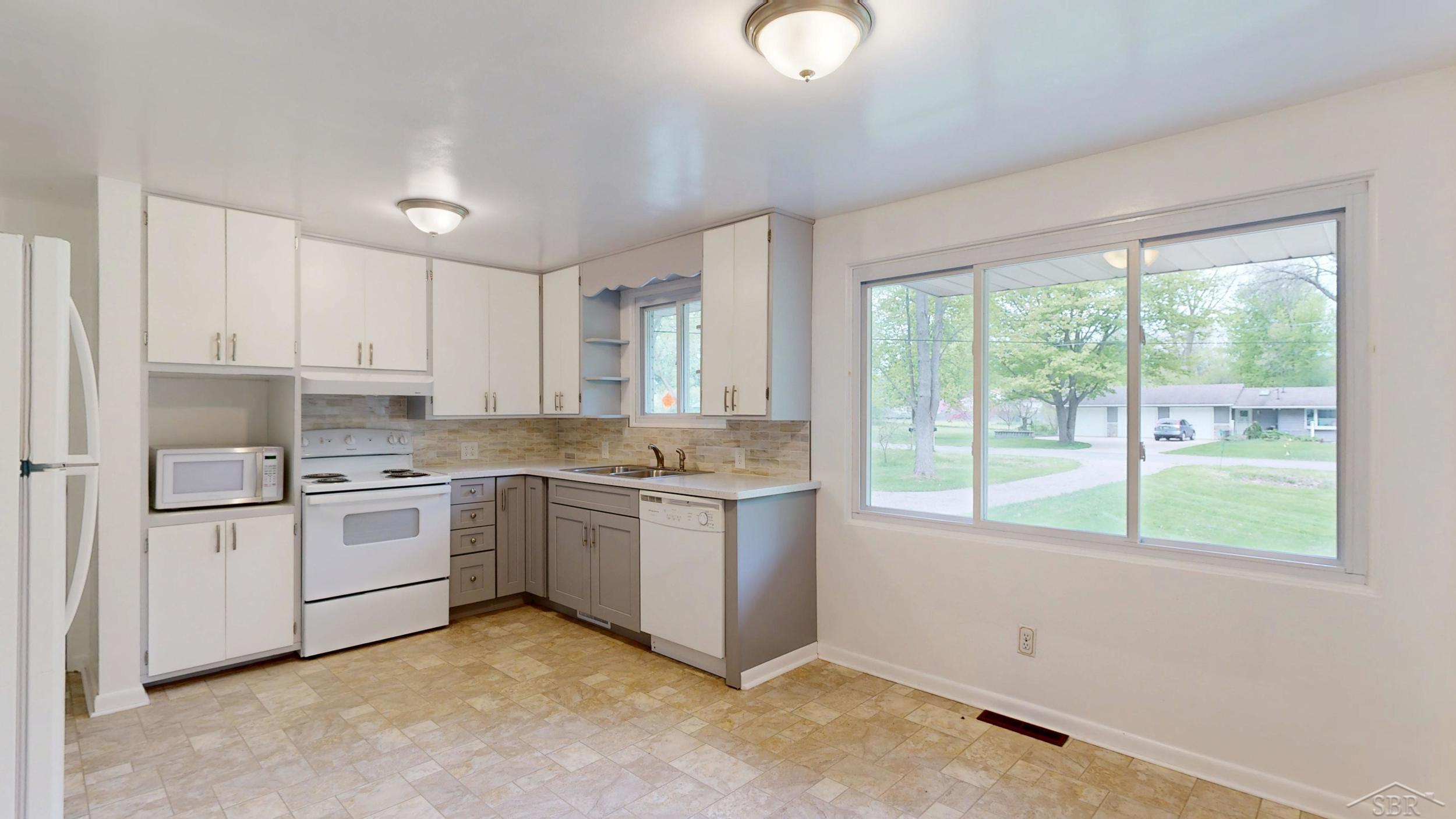 50 North Orlo Road Midland, MI 48640 - Photo 8 of 45