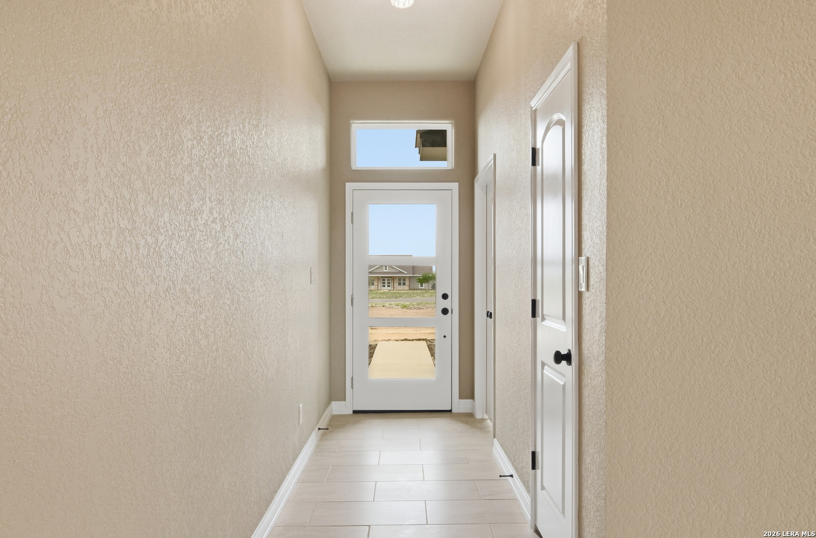 60 Friendship Hills Uvalde, TX 78801 - Photo 6 of 44