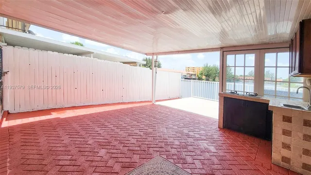 $2,990 | 5320 West 26th Avenue, Unit 108, Hialeah, FL 33016