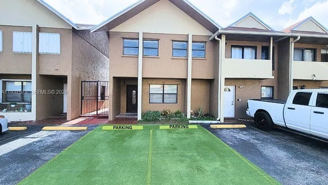 $2,990 | 5320 West 26th Avenue, Unit 108, Hialeah, FL 33016