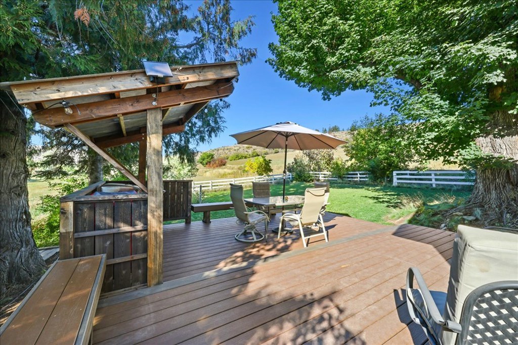 2651 Fruitvale Glendale Road Council, ID 83612 - Photo 17 of 26 Back Deck