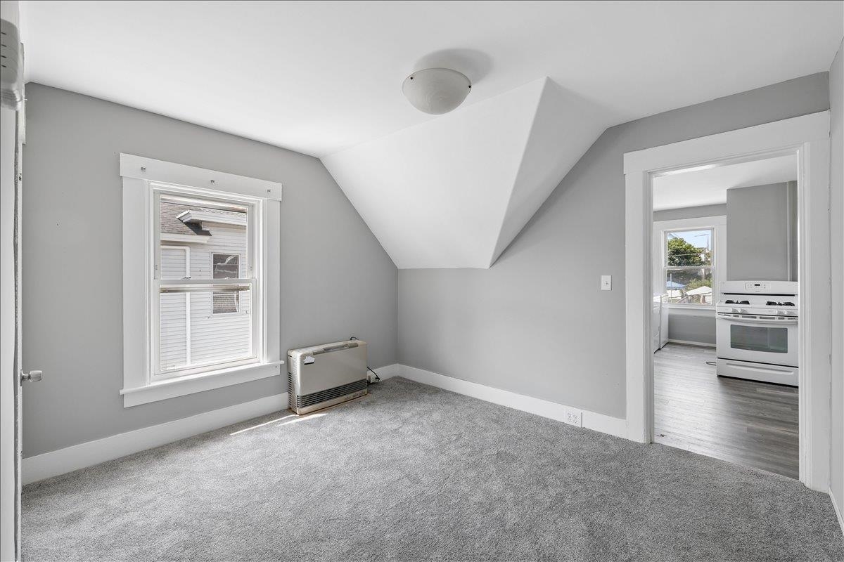 336 Spruce Street Manchester, NH 03103 - Photo 26 of 44