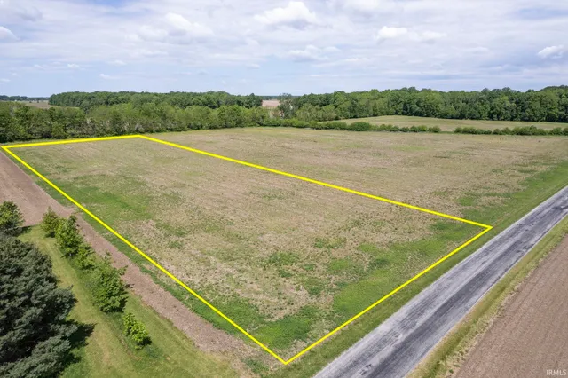 $175,000 | 700 West County Road, Mulberry, IN 46058