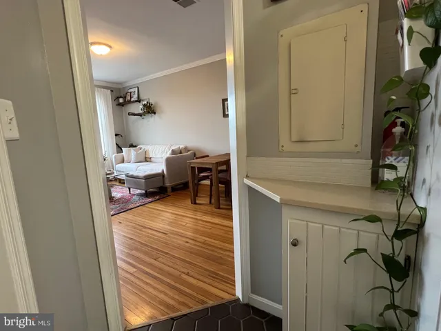 $2,600 | 1830 California Street Northwest, Unit 8, Washington, DC 20009