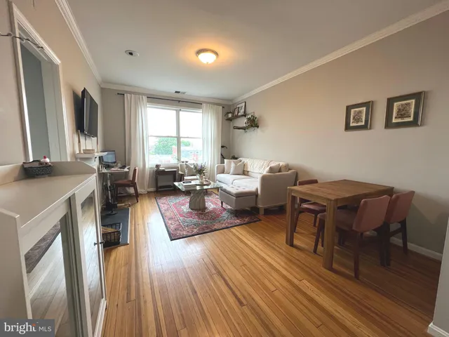 $2,600 | 1830 California Street Northwest, Unit 8, Washington, DC 20009