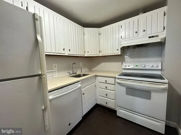 $2,500 | 1830 California Street Northwest, Unit 8, Washington, DC 20009