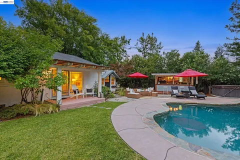 $2,098,000 | 184 Lowell Drive, Danville, CA 94526