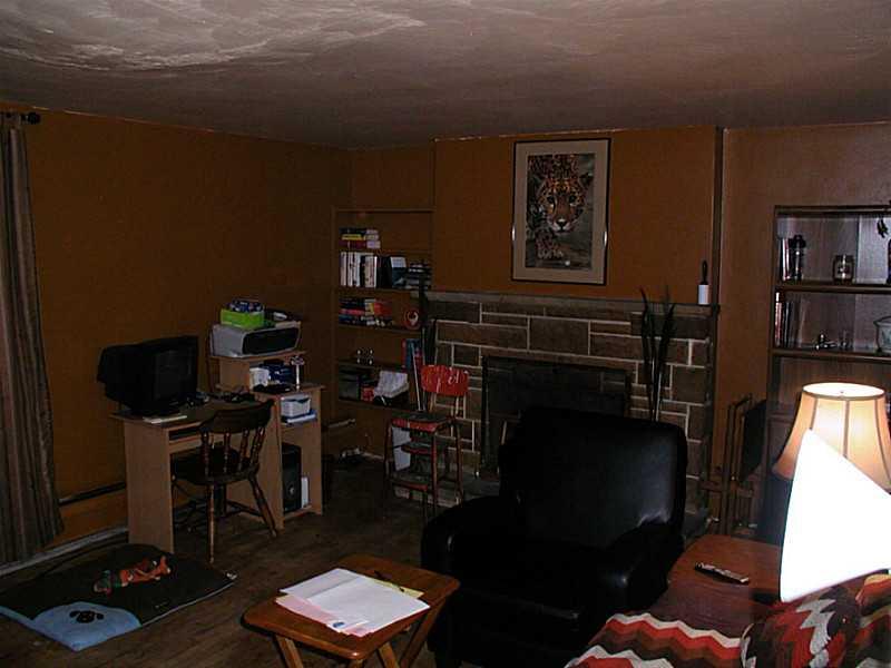 769 Bullcreek Road Butler, PA 16002 - Photo 4 of 7 Living Room.
