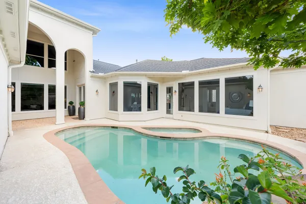 $6,500 | 70 Blooming Grove Lane, Houston, TX 77077