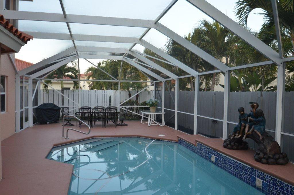 6563 Constance Street, Unit 6563 Lake Worth, FL 33467 - Photo 13 of 16 Photo 13