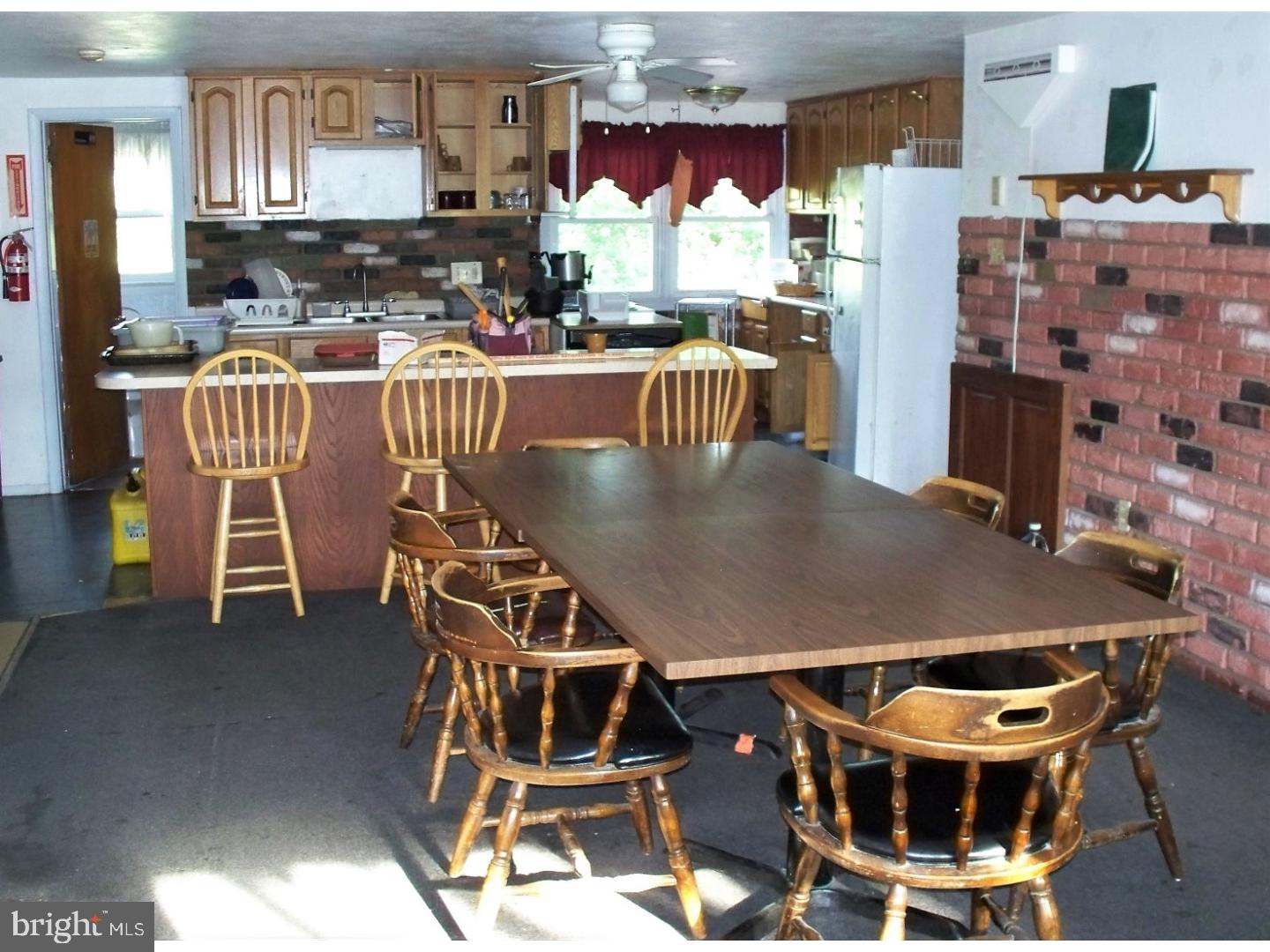 29 Witman Road Womelsdorf, PA 19567 - Photo 8 of 14 Dining Room