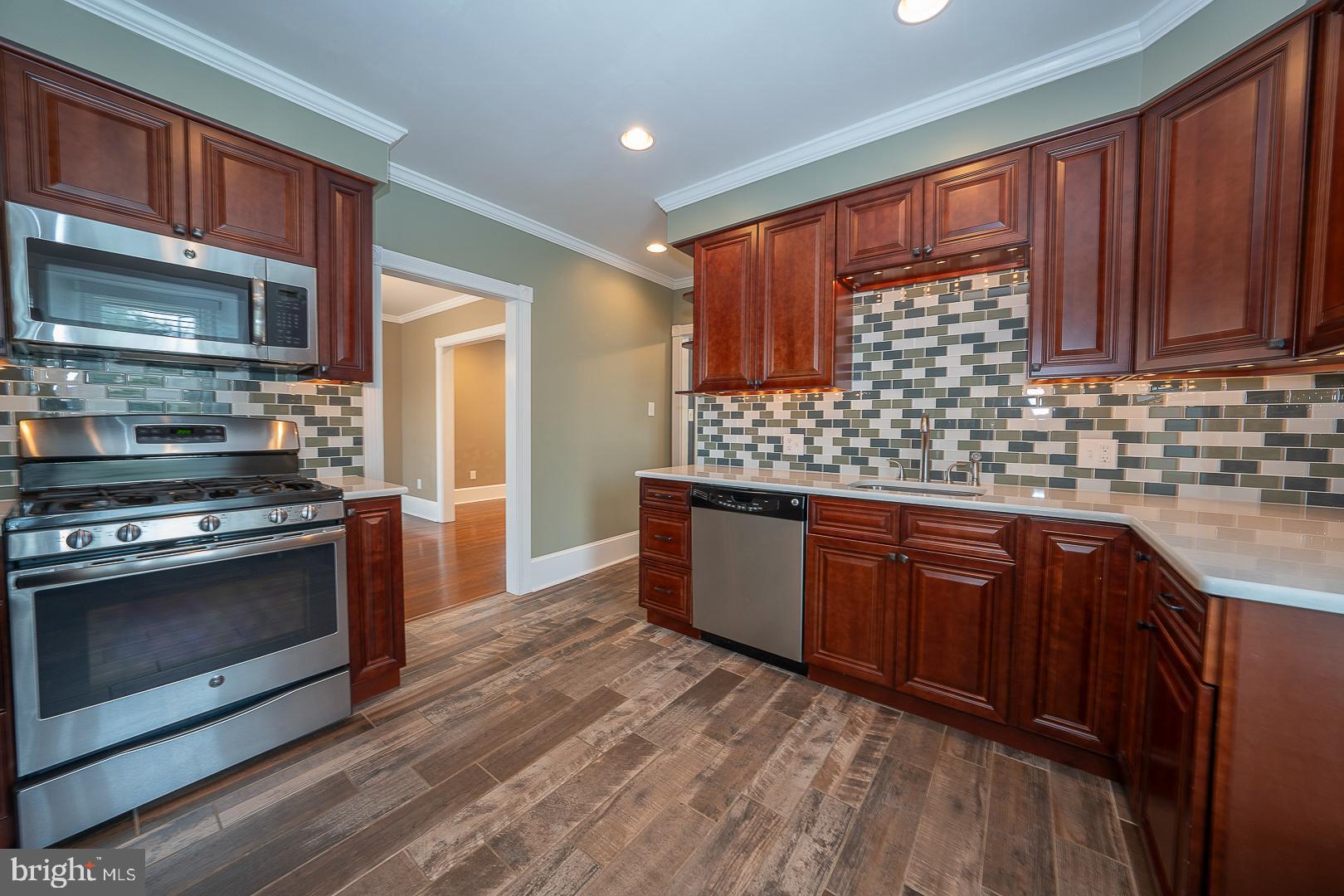 454 Upper Gulph Road Wayne, PA 19087 - Photo 19 of 57