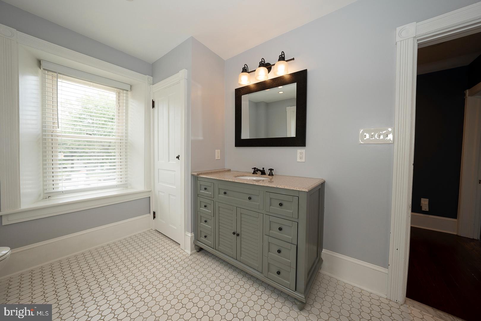 454 Upper Gulph Road Wayne, PA 19087 - Photo 26 of 57