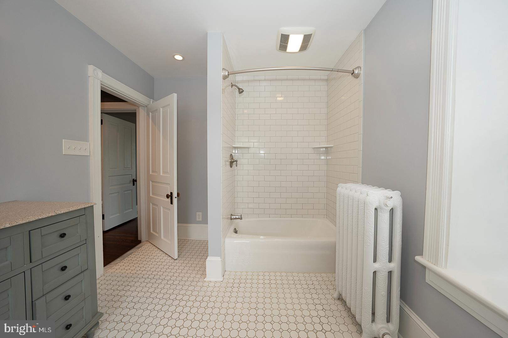 454 Upper Gulph Road Wayne, PA 19087 - Photo 27 of 57