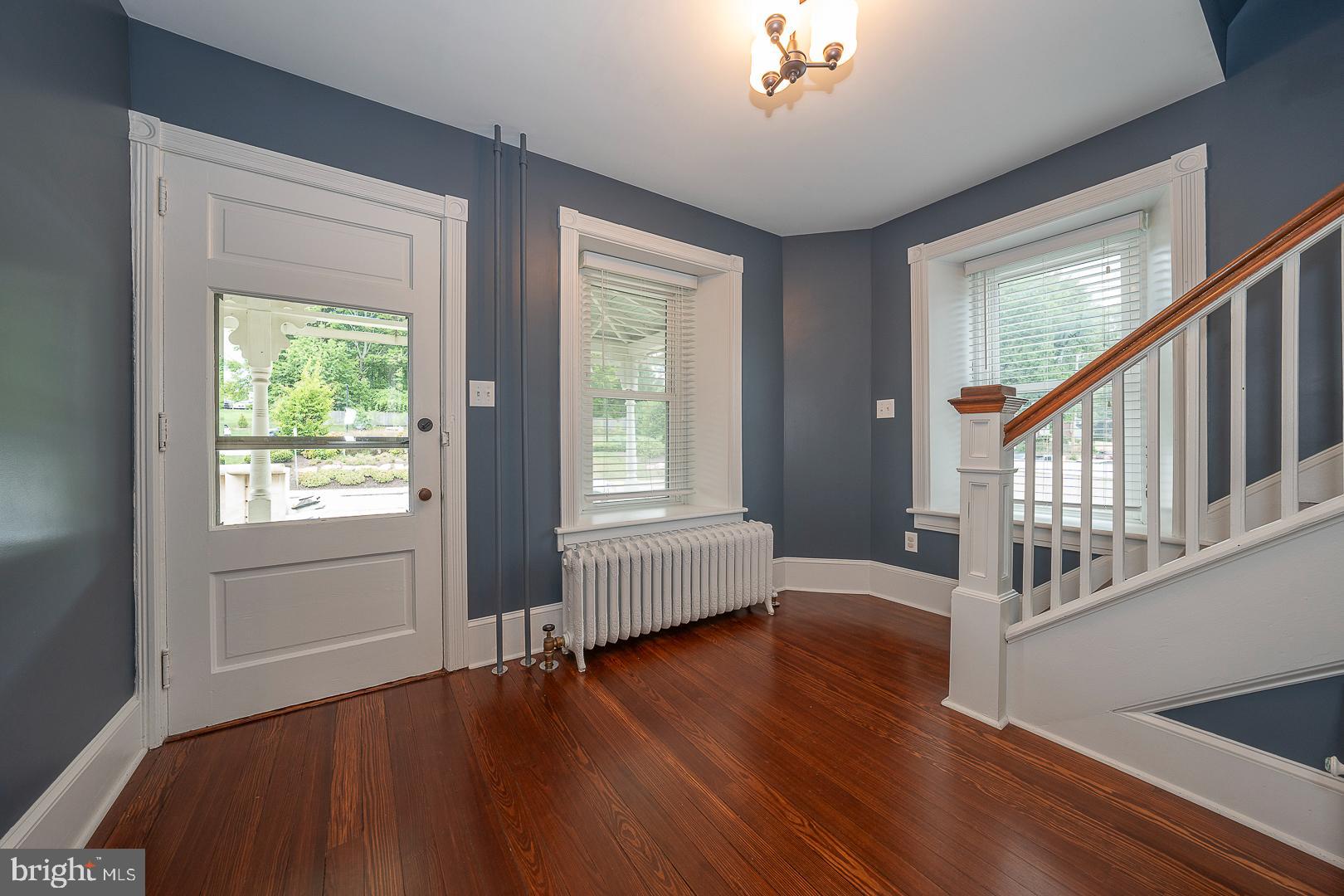 454 Upper Gulph Road Wayne, PA 19087 - Photo 5 of 57 Foyer