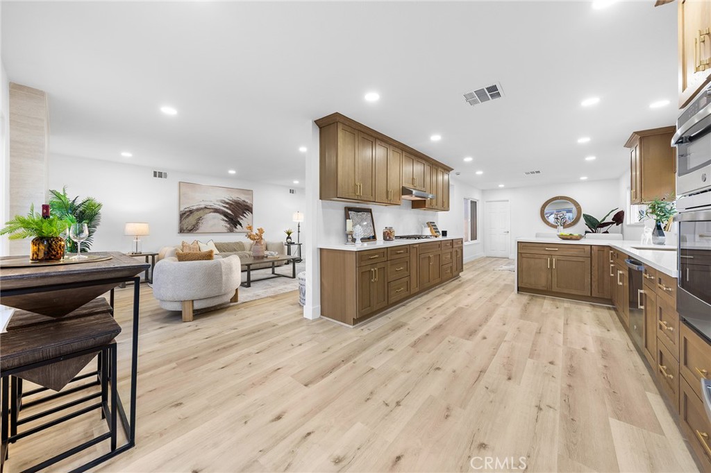 1714 Kingston Road Placentia, CA 92870 - Photo 10 of 35