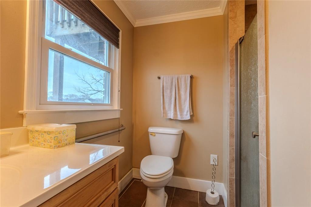 160 Highway 320 Carnesville, GA 30521 - Photo 13 of 68 a bathroom with a toilet and a sink