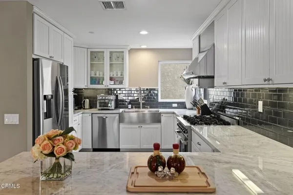 $2,750,000 | 104 La Brea Street, Oxnard, CA 93035