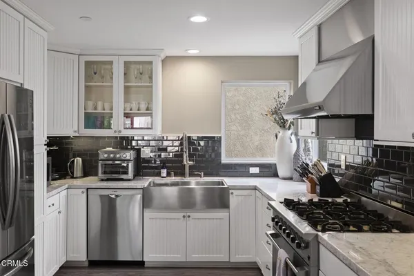 $2,750,000 | 104 La Brea Street, Oxnard, CA 93035