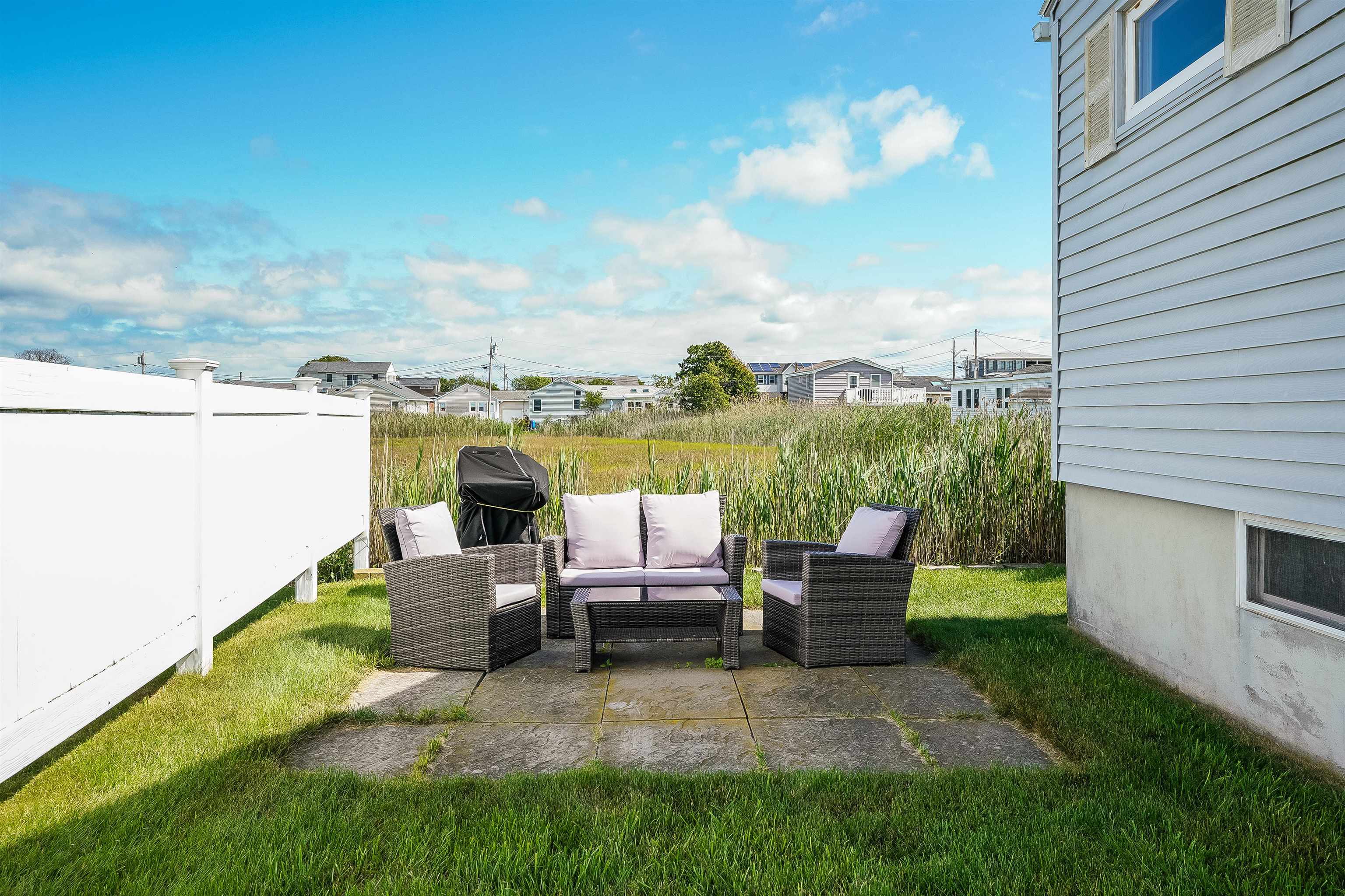 8 Red Coat Lane Hampton, NH 03842 - Photo 16 of 23