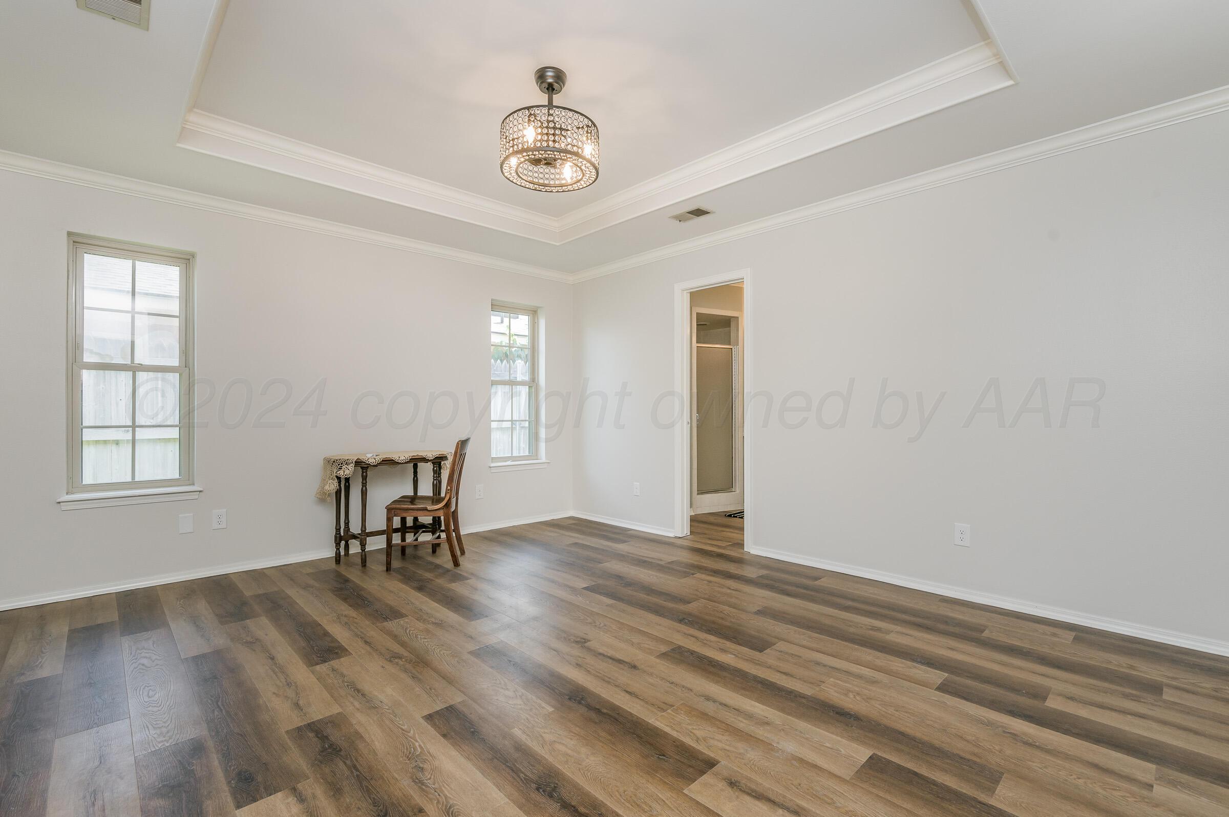 7304 Old Kent Road Amarillo, TX 79109 - Photo 11 of 22 Master Bedroom