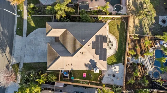 $1,050,000 | 2156 Blazing Street, Corona, CA 92879