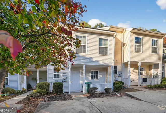 $164,900 | 6344 Wellington Walk Way, Lithonia, GA 30058