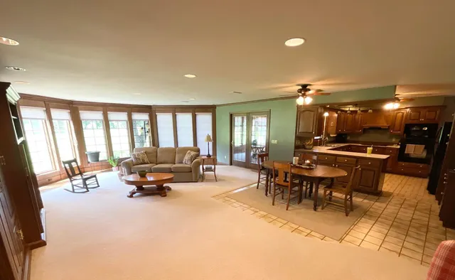 $498,000 | 2701 4th Avenue Northwest, Austin, MN 55912