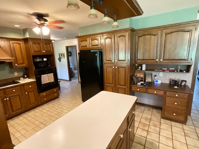 $498,000 | 2701 4th Avenue Northwest, Austin, MN 55912