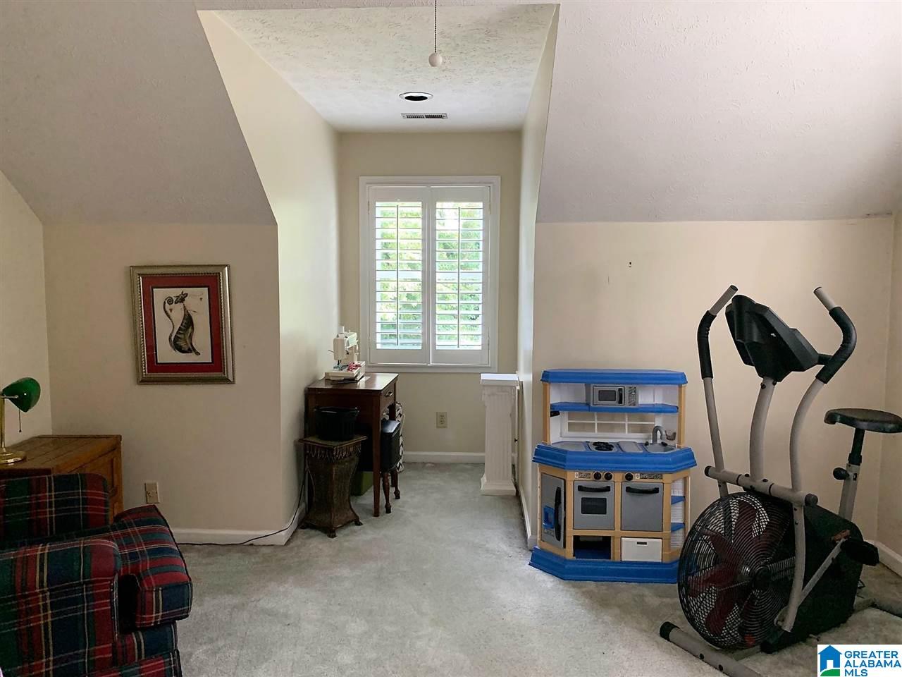 901 Cherokee Trail Anniston, AL 36206 - Photo 33 of 42