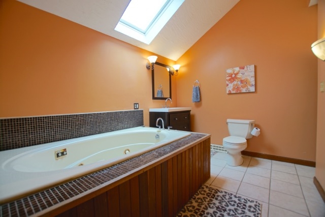 52 B Conleys Grove Road, Unit B Derry, NH 03038 - Photo 17 of 24 Gallery Image 17