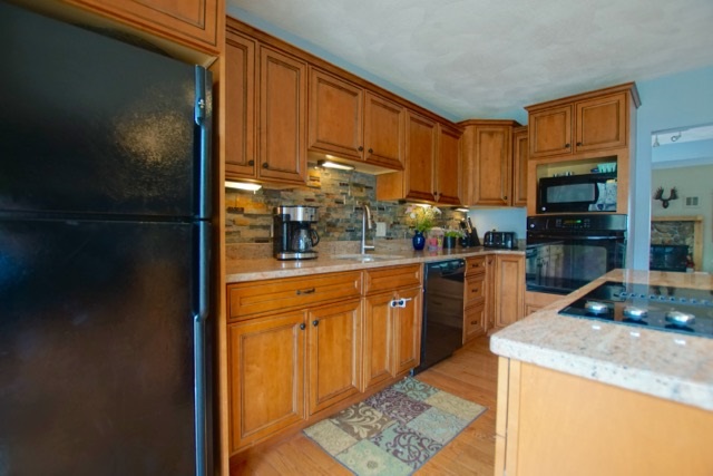 52 B Conleys Grove Road, Unit B Derry, NH 03038 - Photo 3 of 24 Gallery Image 3